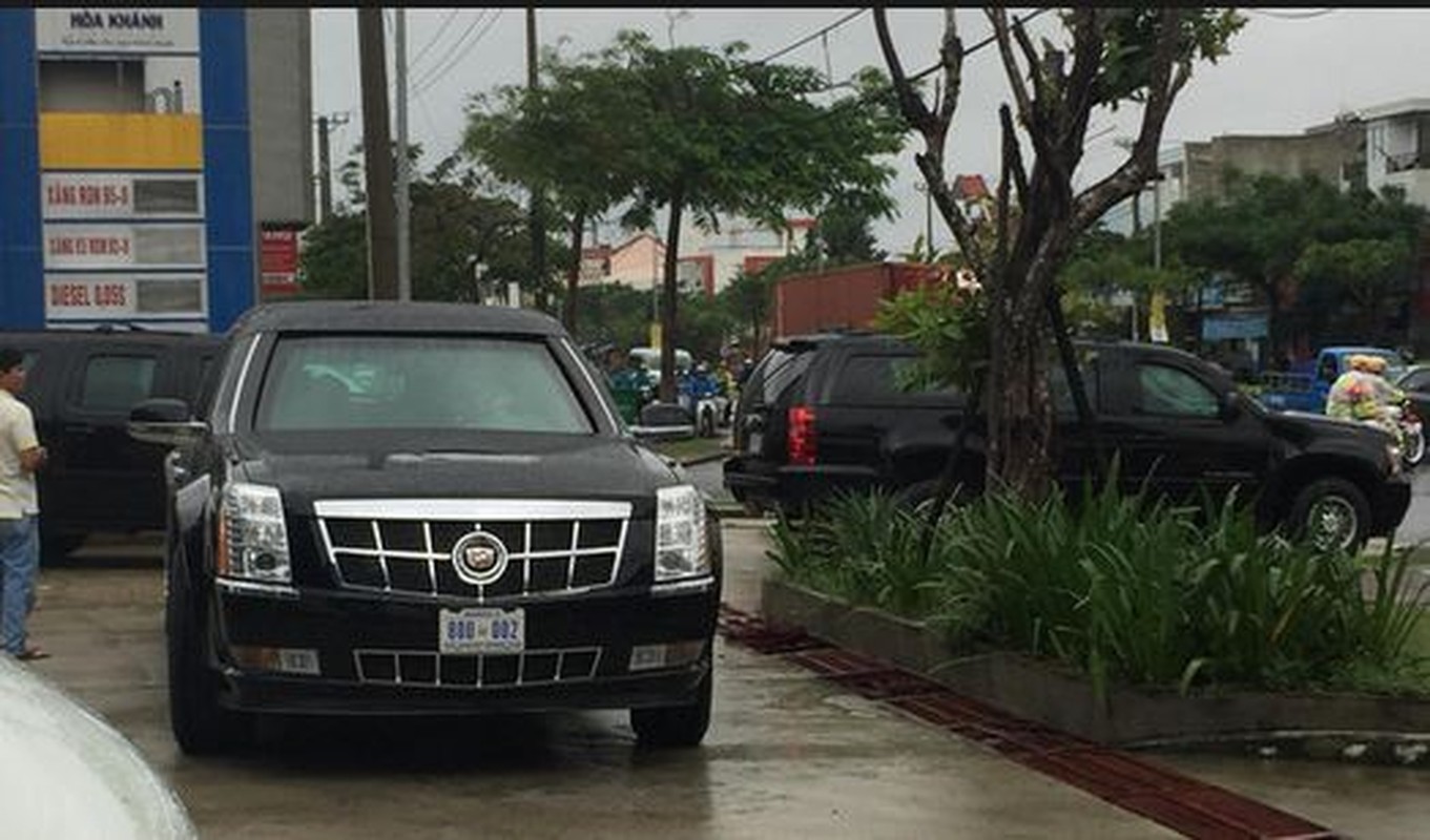Cadillac One cua Tong thong Trump lan banh tai Da Nang-Hinh-9